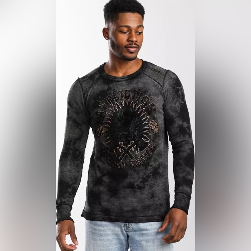 Affliction reversible long sleeve thermal